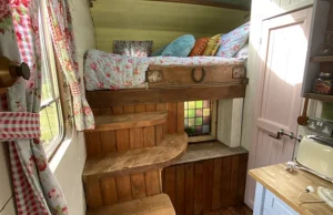 puddledock-woods-horsebox-13